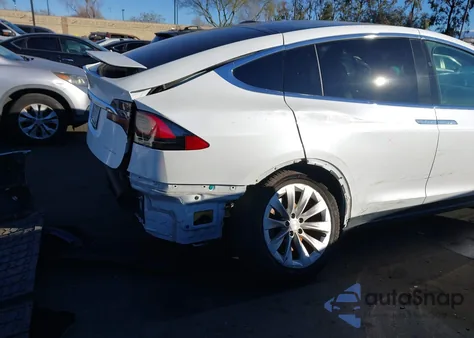 2020 Tesla Model X Long Range Dual Motor All-Wheel Drive/Long Range Plus Dual Motor All-Wheel Drive from USA, damaged, VIN 5YJXCAE20LF241018